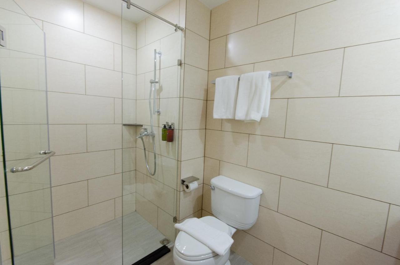 Marsi Hotel @ Bangchak Банкок Екстериор снимка